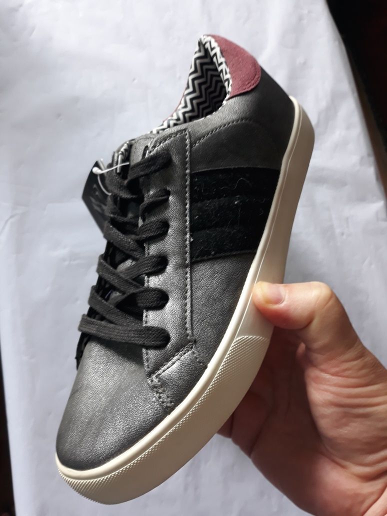 Adidas Piazza Italia nr 41 originali