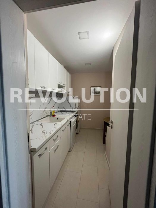 Дава се под наем Двустаен апартамент в Варна, Спортна зала - 55 кв.м за 500 € - Снимка #2