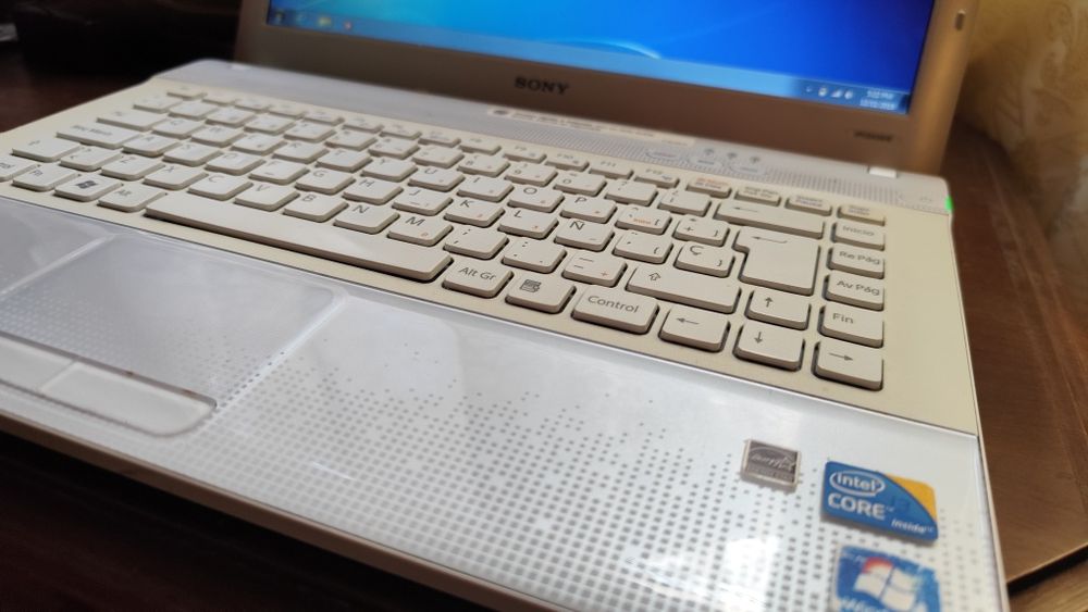 Vând Laptop Sony Vaio