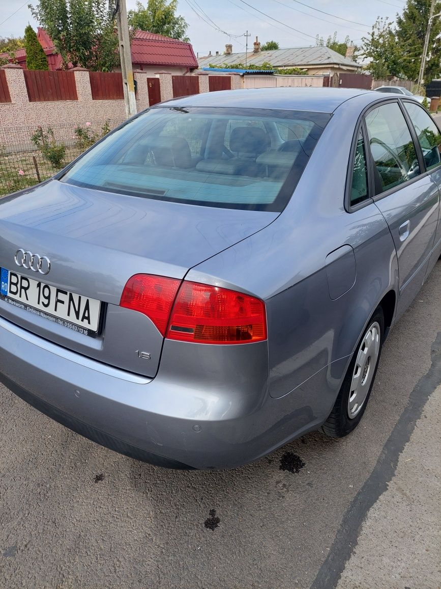 Vând Audi A4 2007 1.6 benzină preț 3700 euro