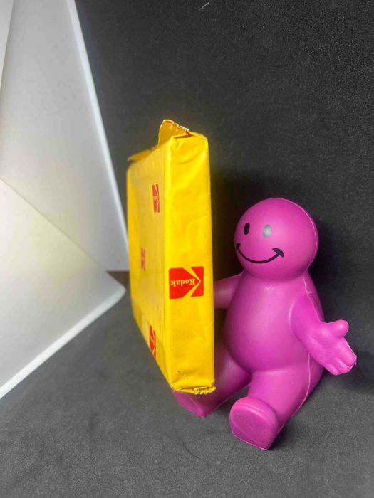 стара неразопакована касета Kodak за моментни снимки