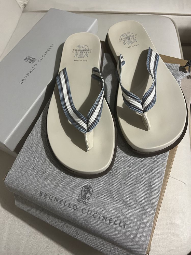 Чехли Brunello Cucinelli