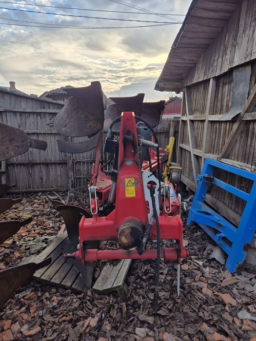 Plug Pottinger servo 25 3+1