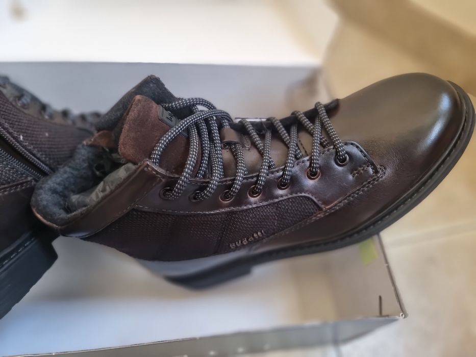 Кожени боти Bugatti кафеви с изолация - чисто нови