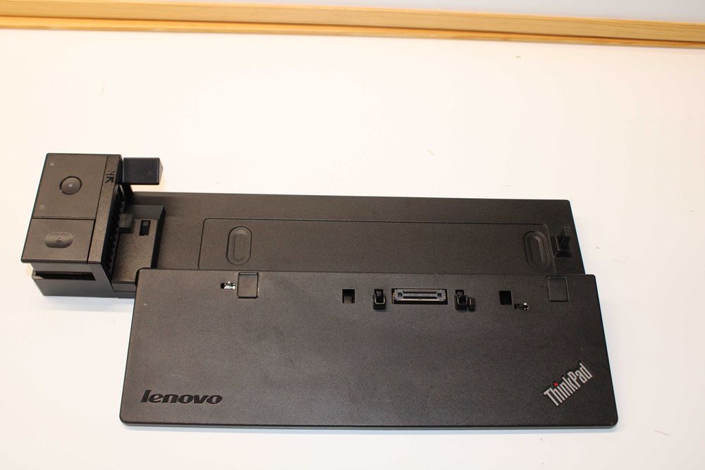 Докинг станция Lenovo ThinkPad Pro Dock 40A1
