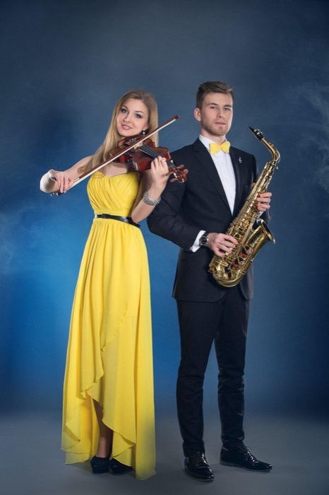 Дуэт скрипки и саксофона, Ярослав и Мария Фридман