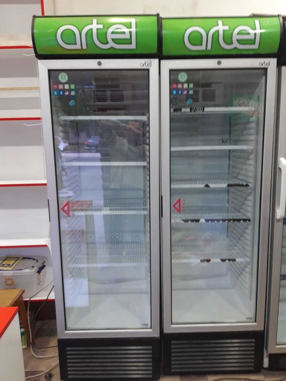Холодильники для магазина в отличном состаяние