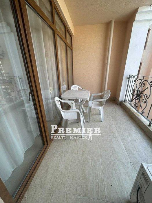 Продава се Двустаен апартамент в к.к. Слънчев бряг - 78 кв.м за 879 €/кв.м - Снимка #12