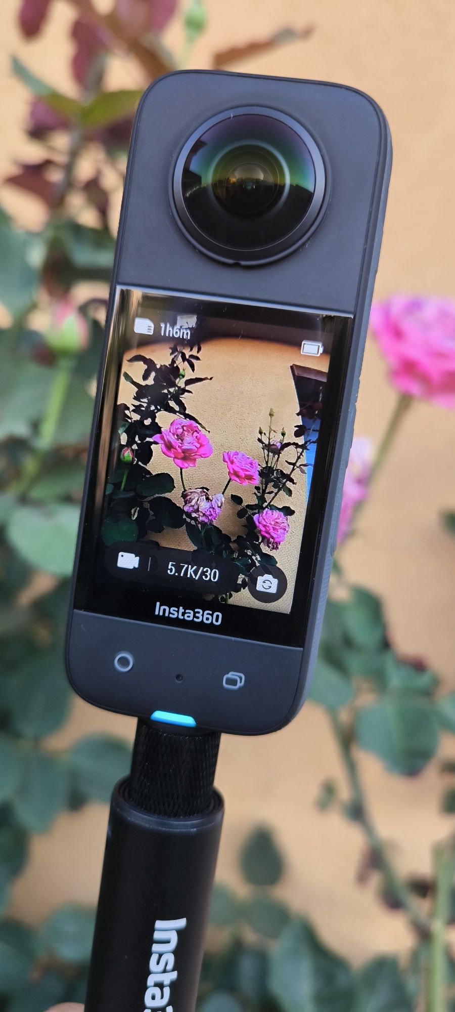 Екшън камера Insta 360 X3