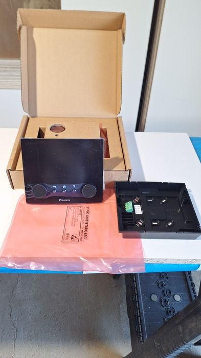 Interfata / comanda  daikin pompa de caldura