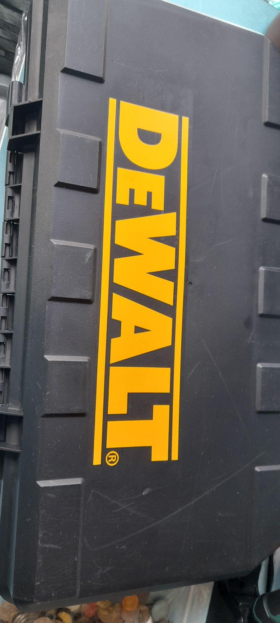 Fierastrau sabie DEWALT