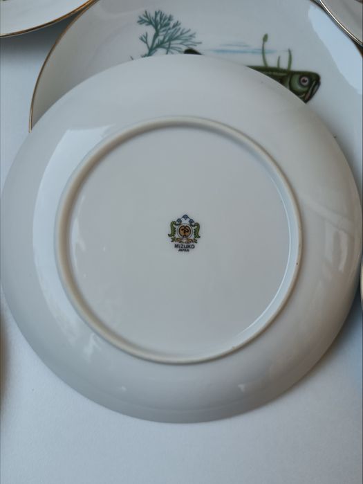 Винтидж порцеланови чинии с рибки, отлично състояние