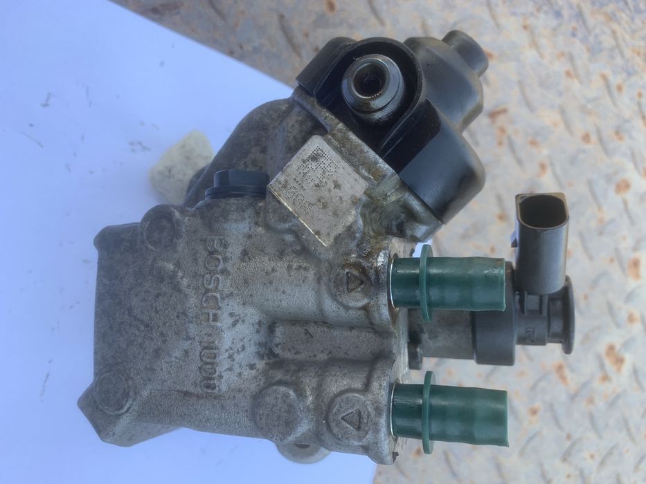 Pompa înalt presiune CBDC passat b6 motor 2.0 tdi 81 kw