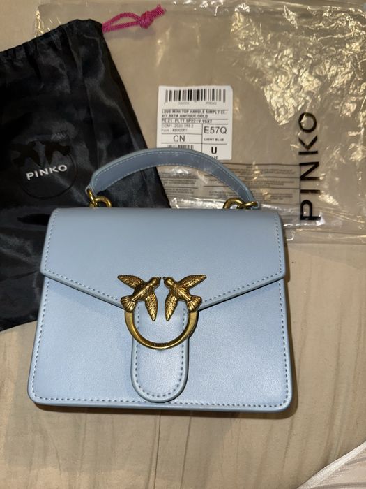 Pinko. NFC. Нова чантичка от естествена кожа