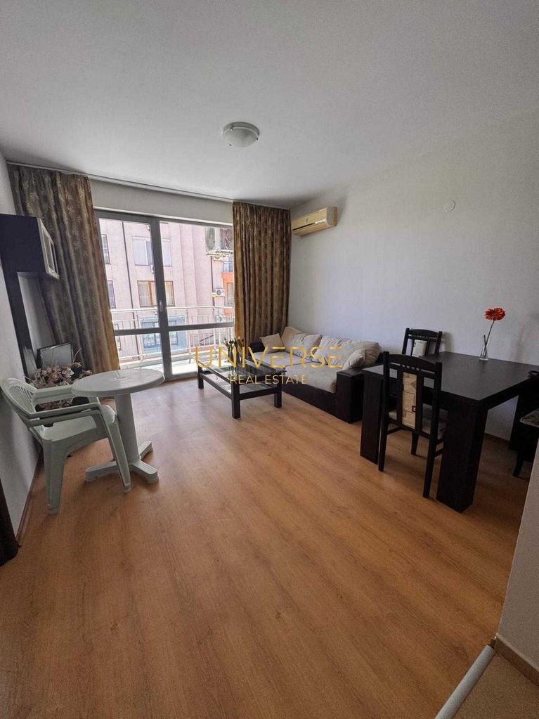 Продава се Двустаен апартамент в к.к. Слънчев бряг - 61 кв.м за 1066 €/кв.м - Снимка #3