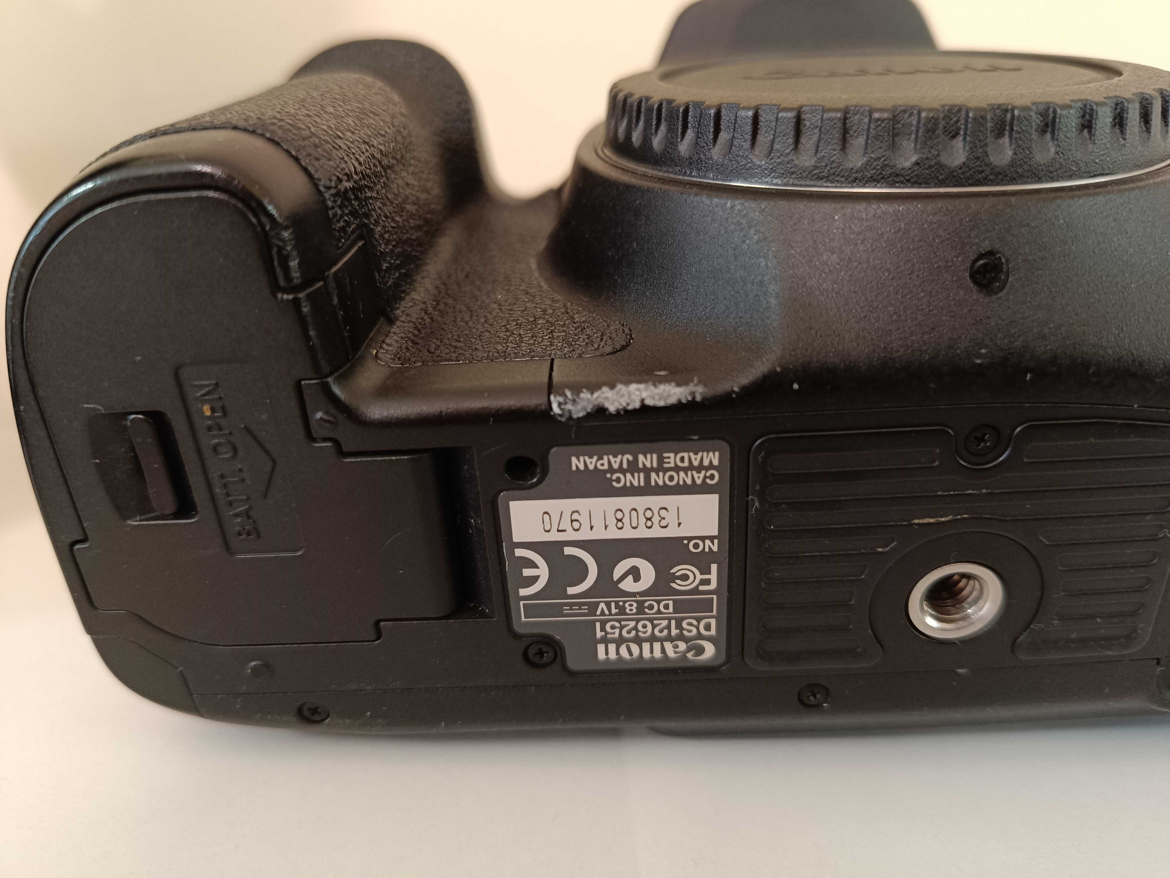 Фотоапарат Canon EOS 7D