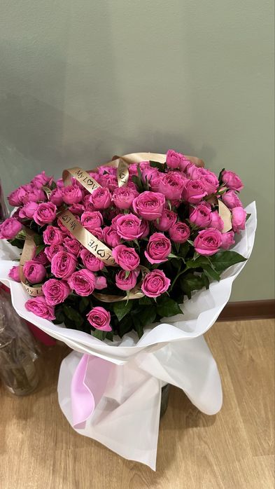 Цветы свежие, напишите на олх или ватсап