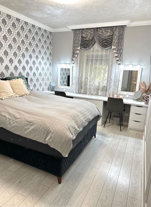 Casa duplex intreg pt doua famili complet mobilat