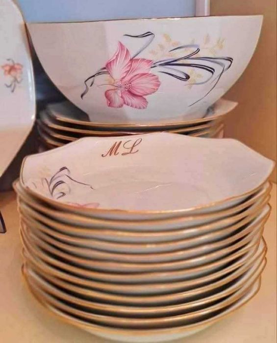 Limoges, France за 12 души.