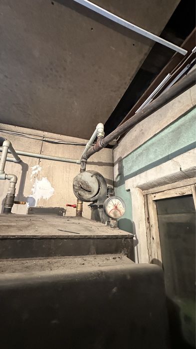 Продам печку долго горения в хорошем состоянии на 400кв