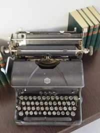Mașina de scris vintage Torpedo