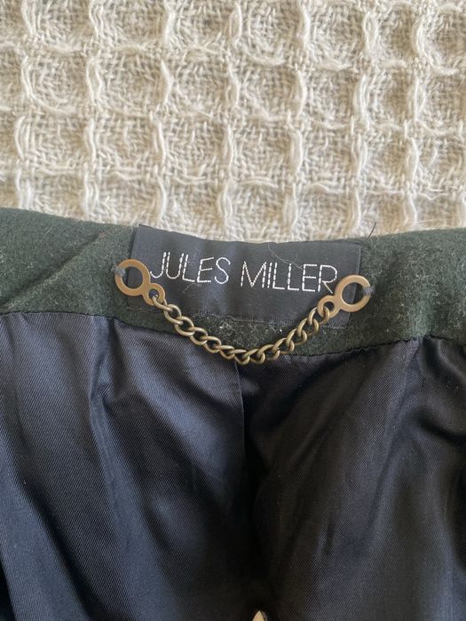 100% вълнено дамско палто в тъмнозелено