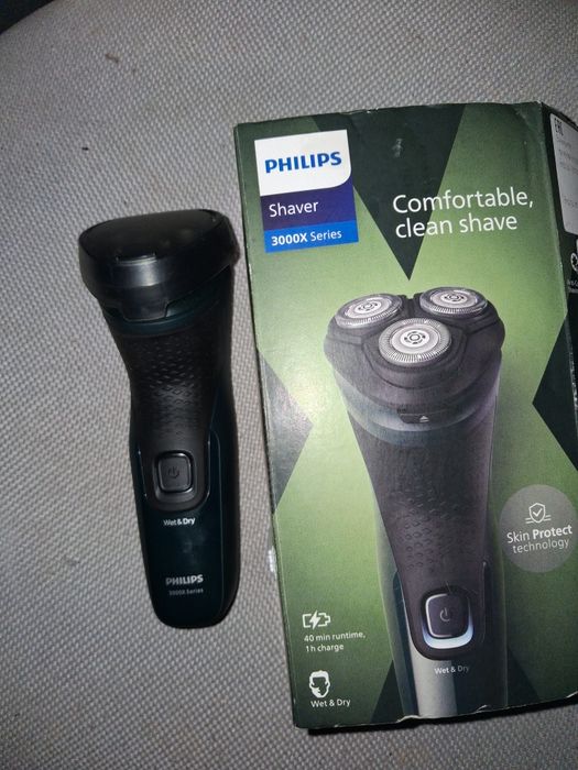 Электробритва Philips