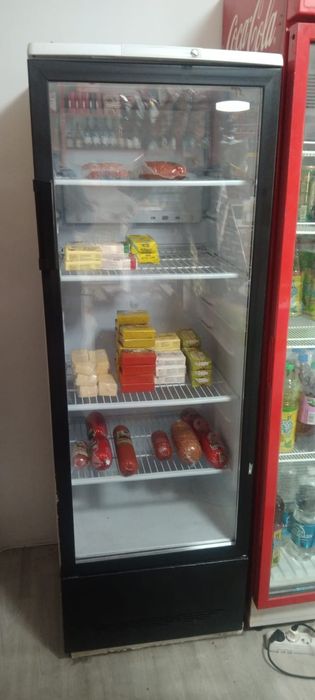 Холодильник в хорошем состояний