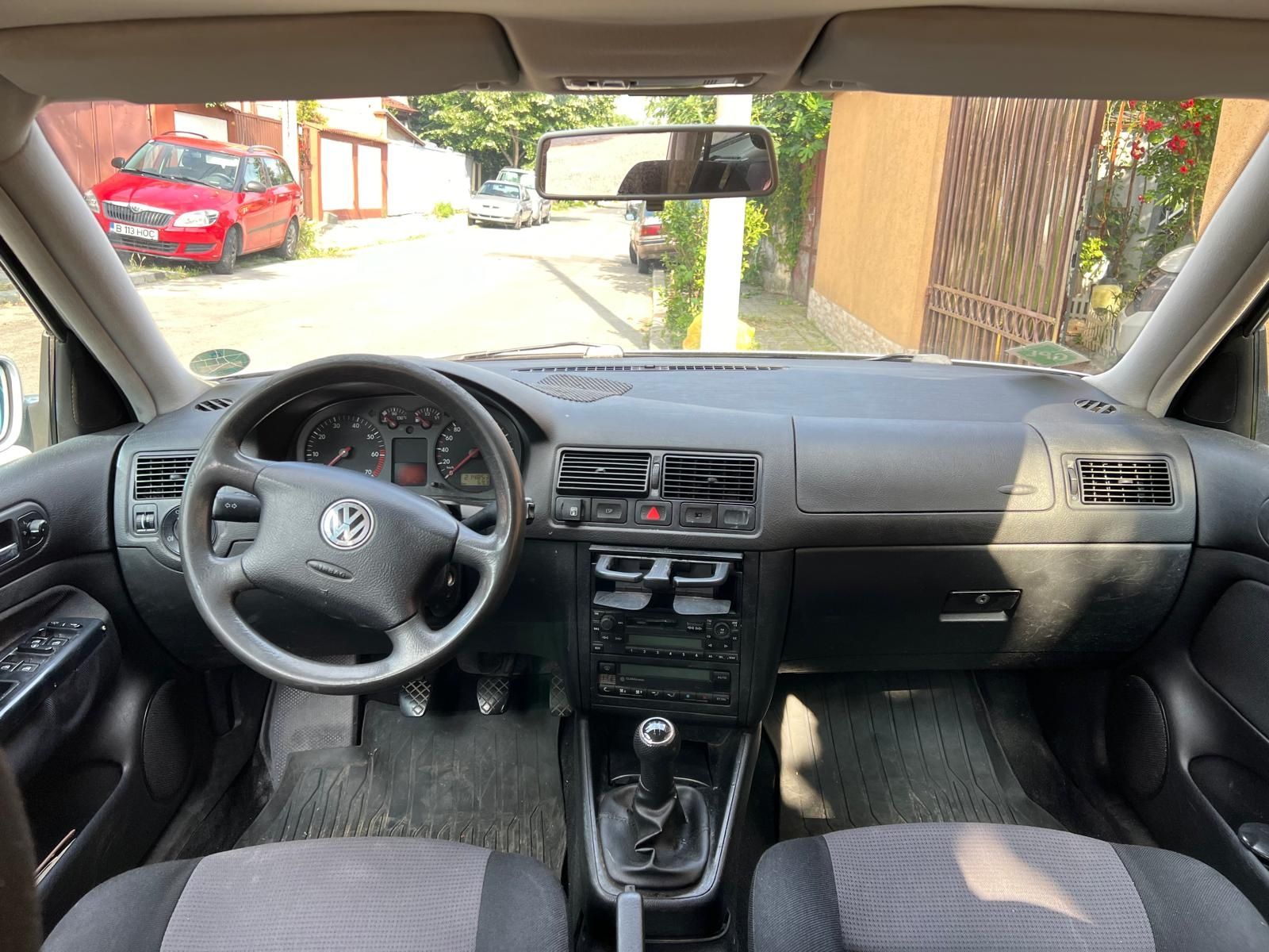 Vând Golf 4 - 1.4 16V, 2001