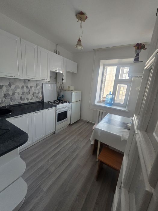 Сдам 2х комн квартиру