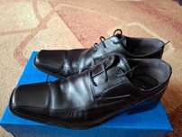 Pantofi din piele