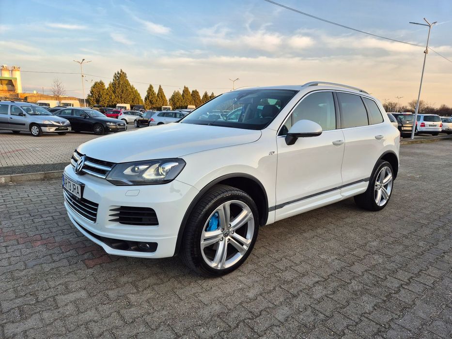 Volkswagen Touareg R-Line Aut 4x4 3.0 TDI Navi Piele Xenon Led 2014 Inmat.