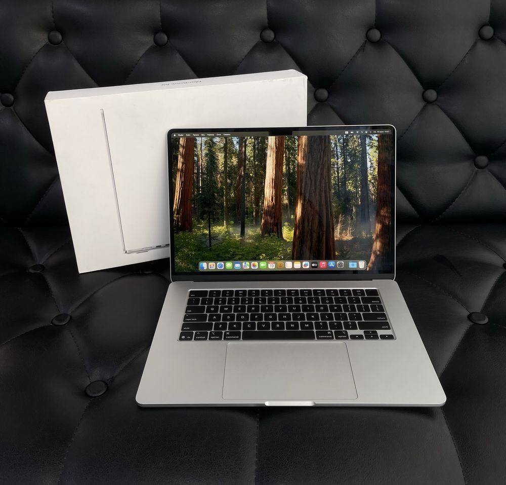 Apple MacBook Air M4 15- inch  2025 года в новый состояние