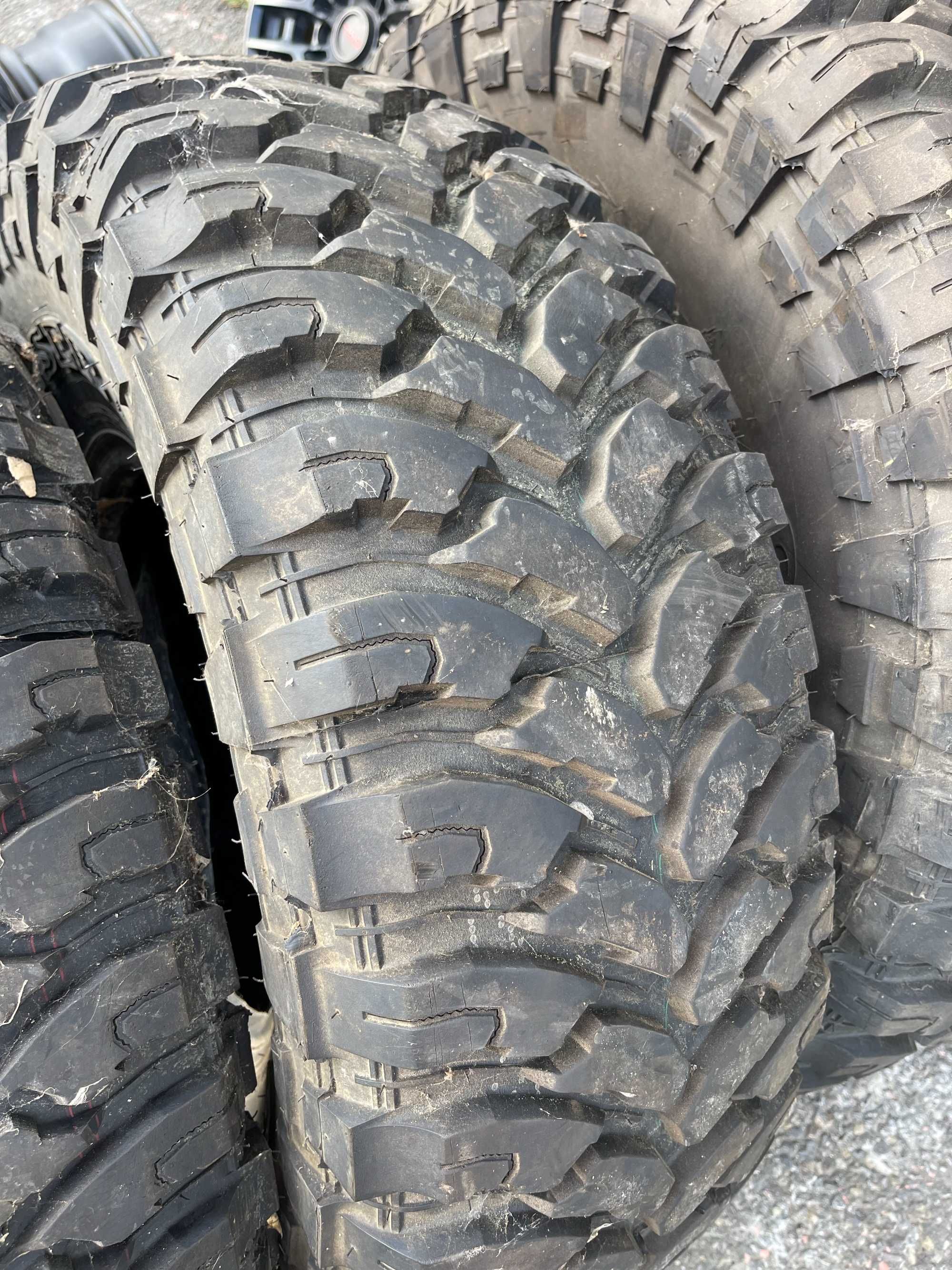 Гуми 315/75 R16 и джанти 16"