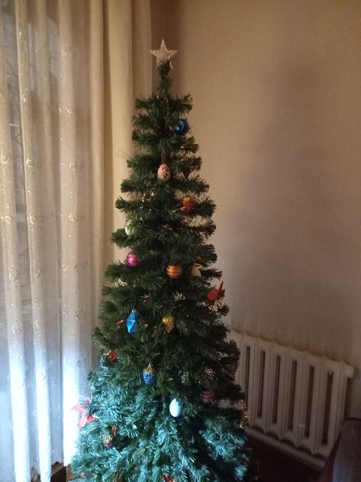 Ёлка новогодняя с подсветкой