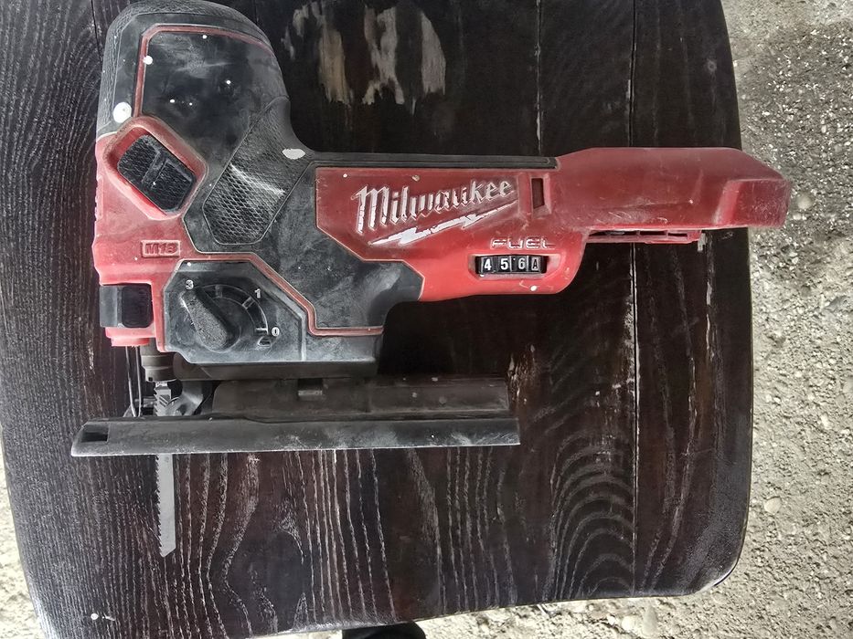 Soricel pendular milwaukee m18 fbjs