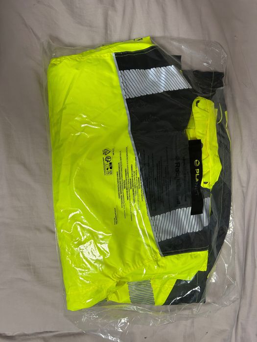 Чисто ново работно зимно яке