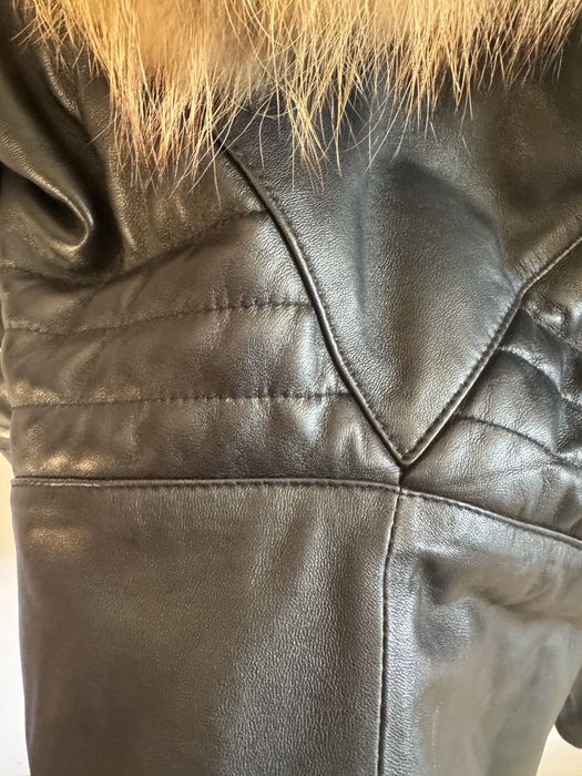 Дамско яке естествена кожа с естествен пух, С-М размер