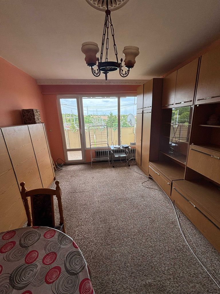 Продава се Двустаен апартамент в Плевен, Дружба 2 - 71 кв.м за 1296 €/кв.м - Снимка #5