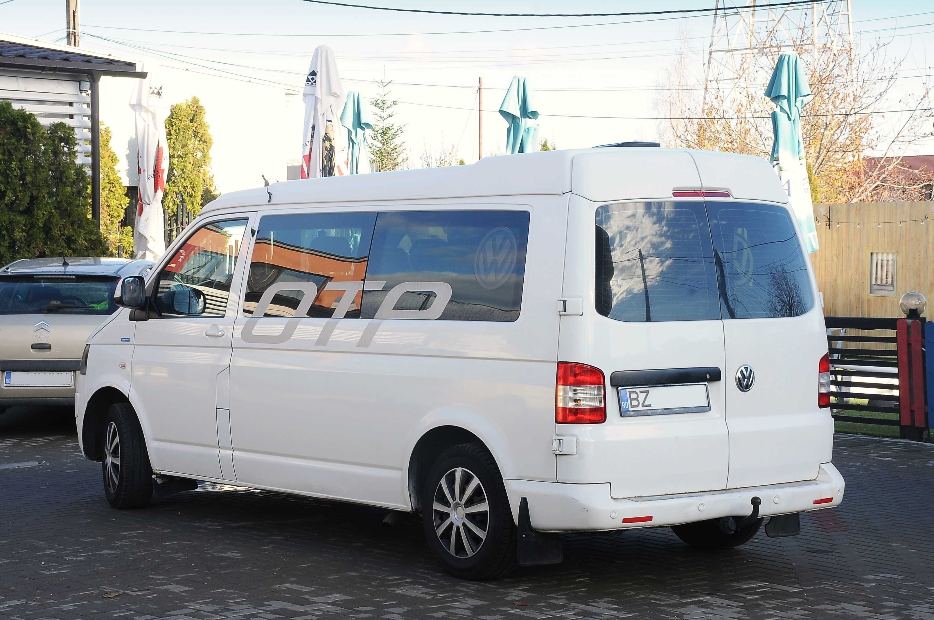 VW Transporter T5 8+1 locuri 2012 2.0TDi 140 CP E5 6 trepte AC Webasto
