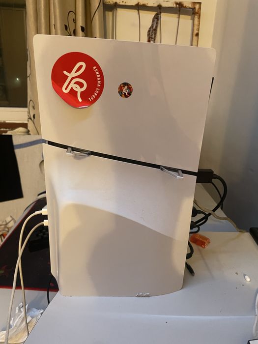 Ps5 slim in stare excelenta