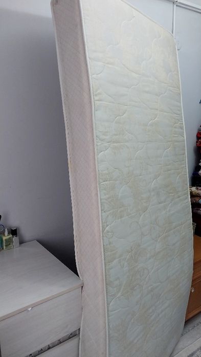 Матрас б/у  80×200 м размер