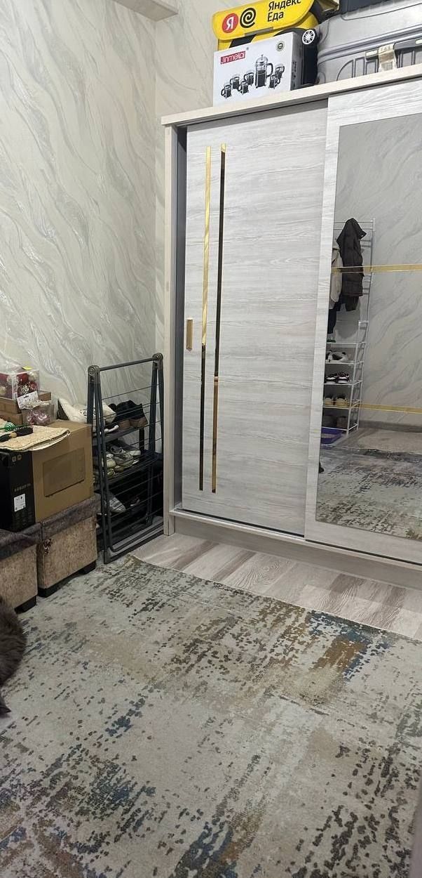 Продаю 1 ком квартира на 8 этаже 9 этажного дома. Ул Яккатол Олмос мах