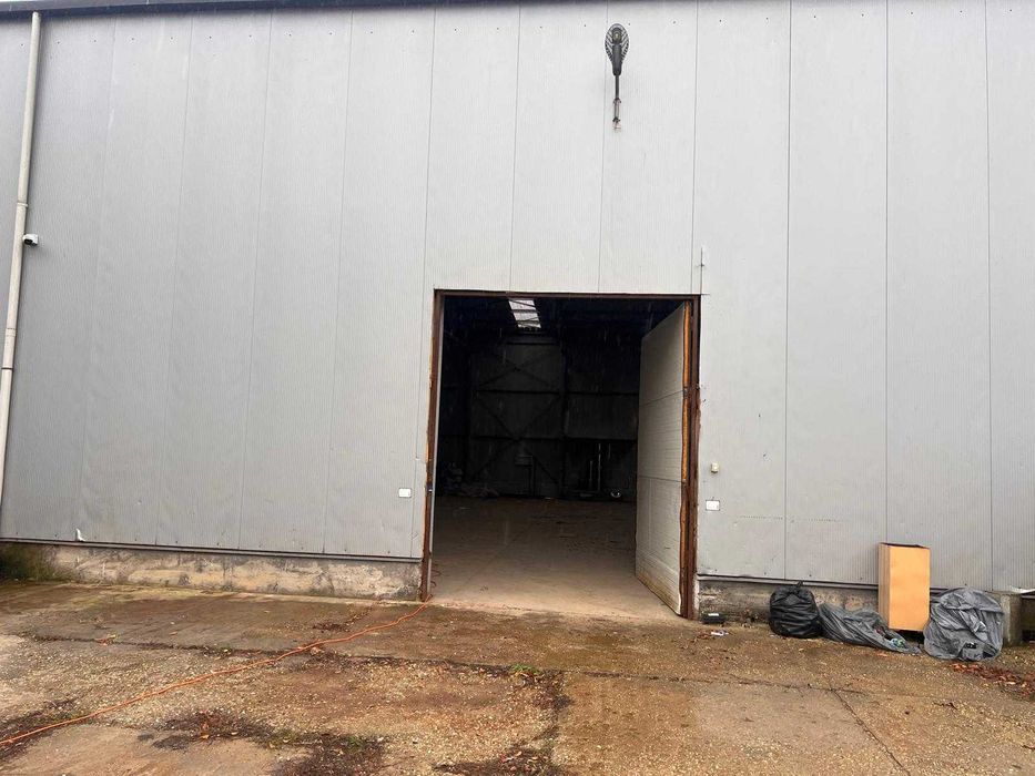 Inchiriez Hala in Magurele/spatiu de depozitare Sos.Bucuresti-Magurele