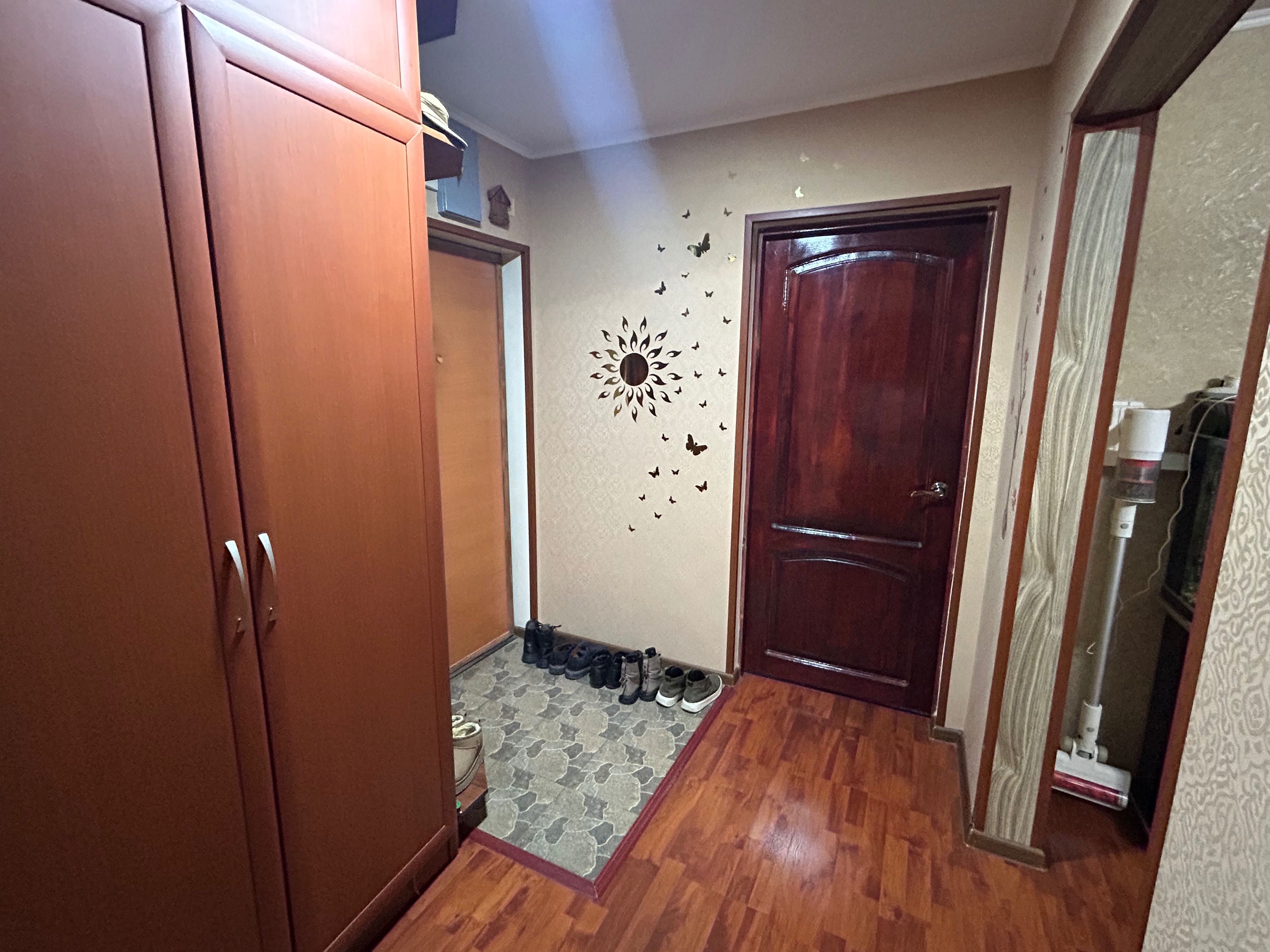 Квартира 3 комнатная