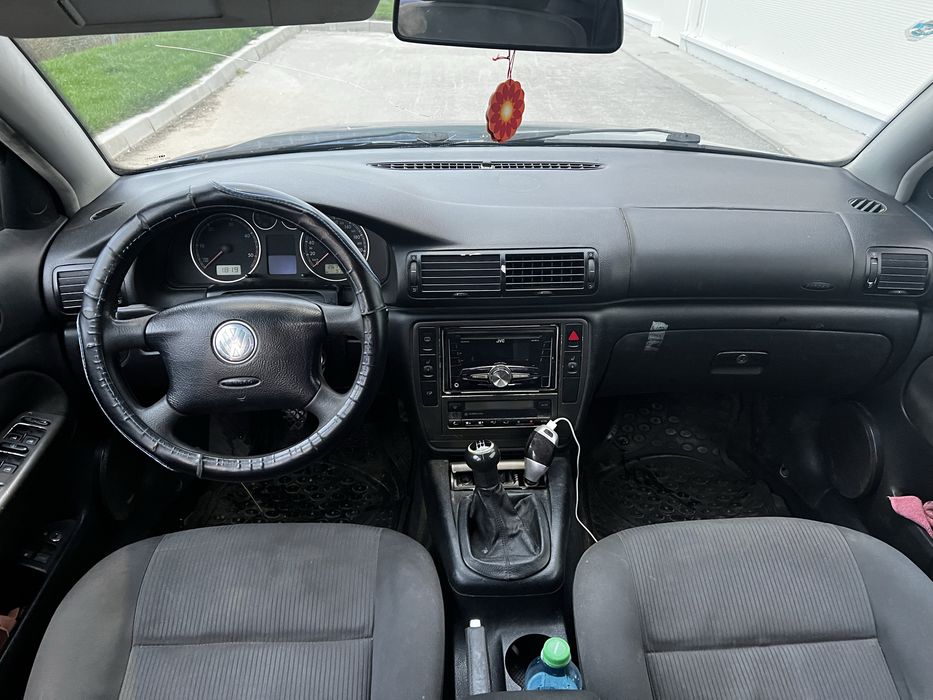 Volkswagen passat B5.5