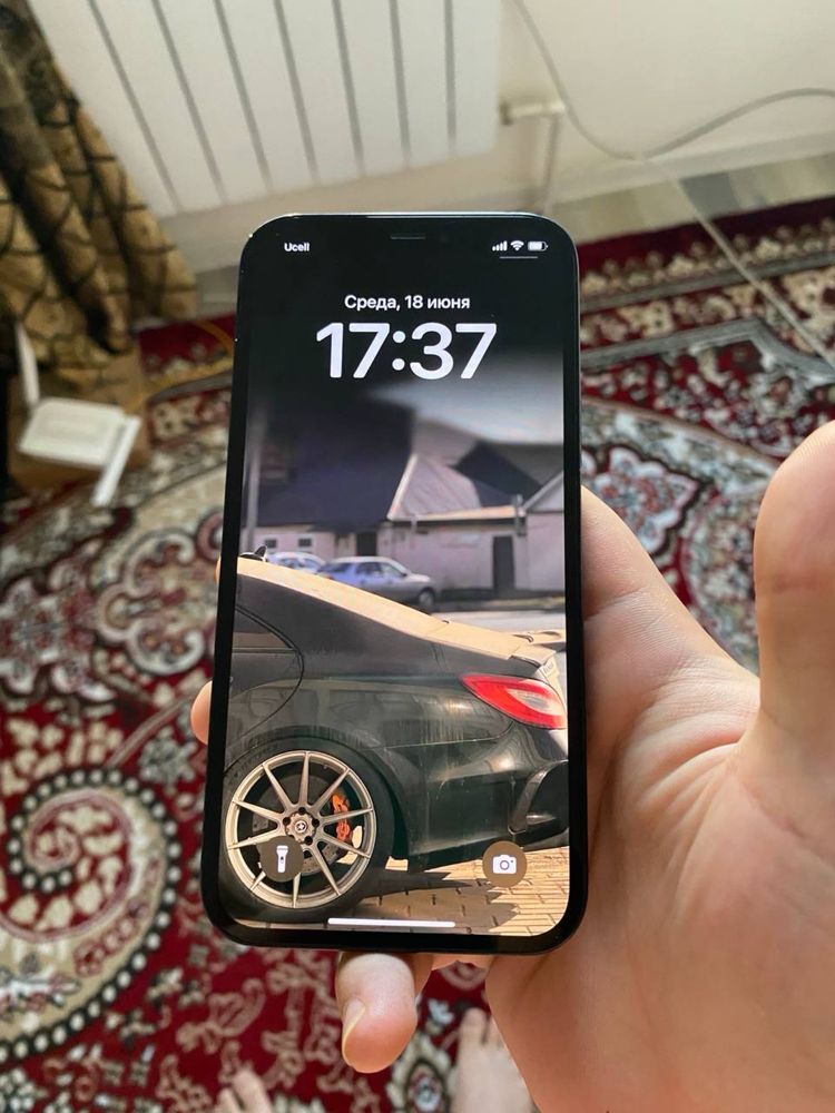 IPhone 12