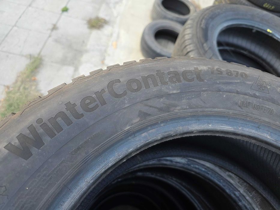2бр Зимни гуми 205 60 16 - Continental - DOT 2023