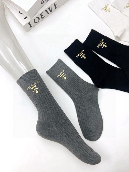 Дамски чорапи различни цветове