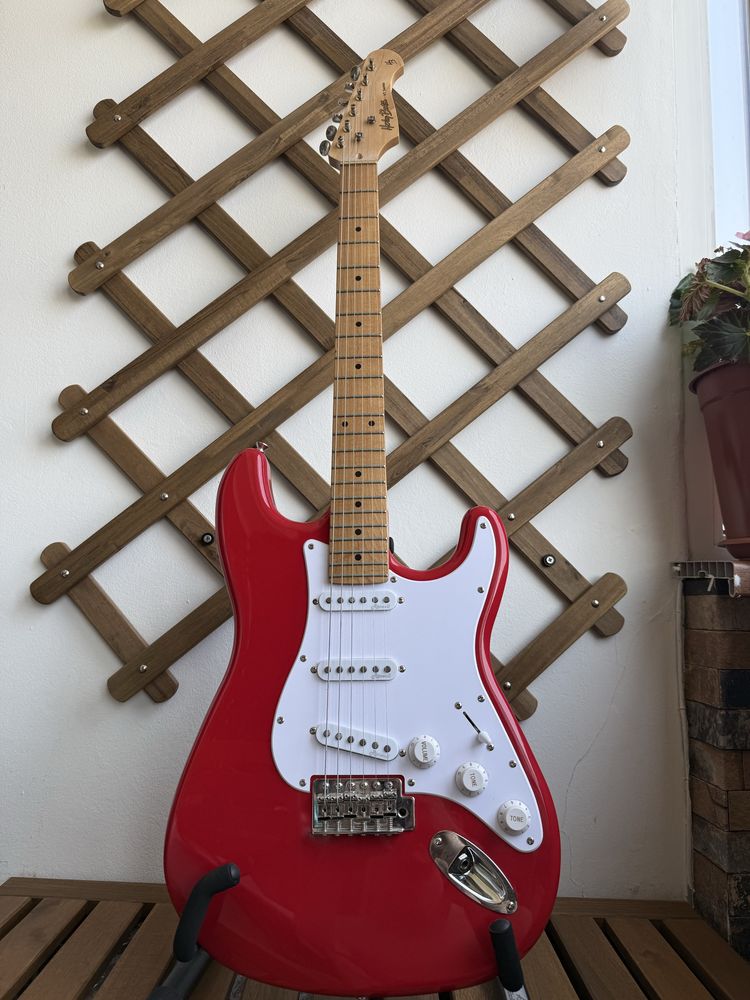 Chitara electrica Harley Benton ST-62CC MN include si stand + husa